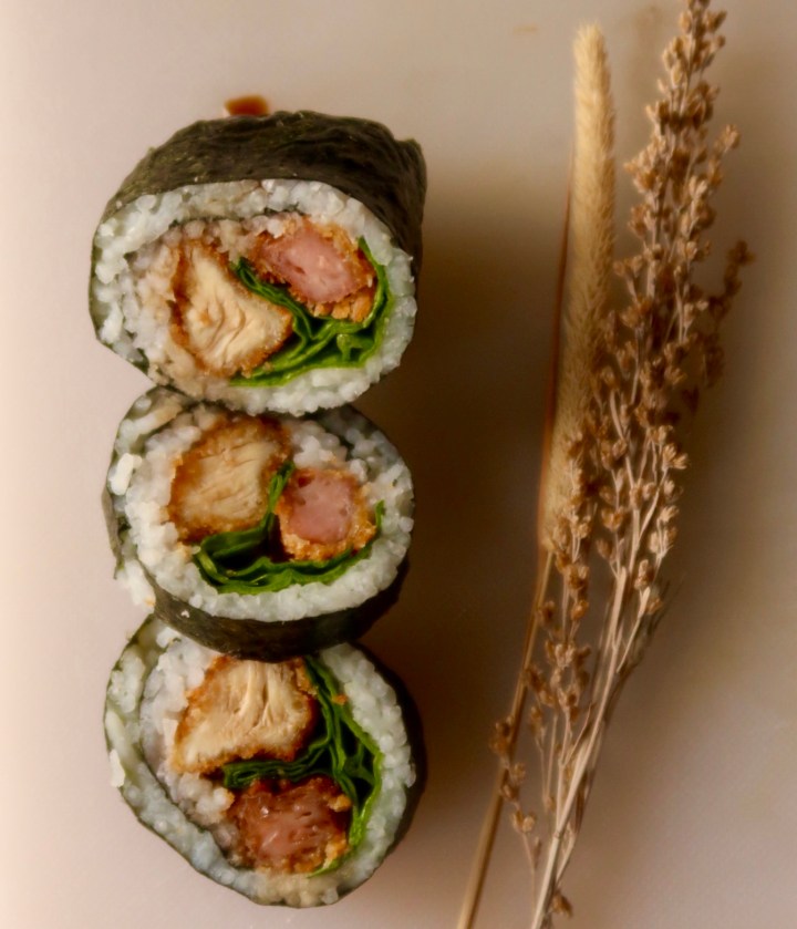 Chicken Katsu Sushi Roll with Spam and Spinach&nbsp;🍙